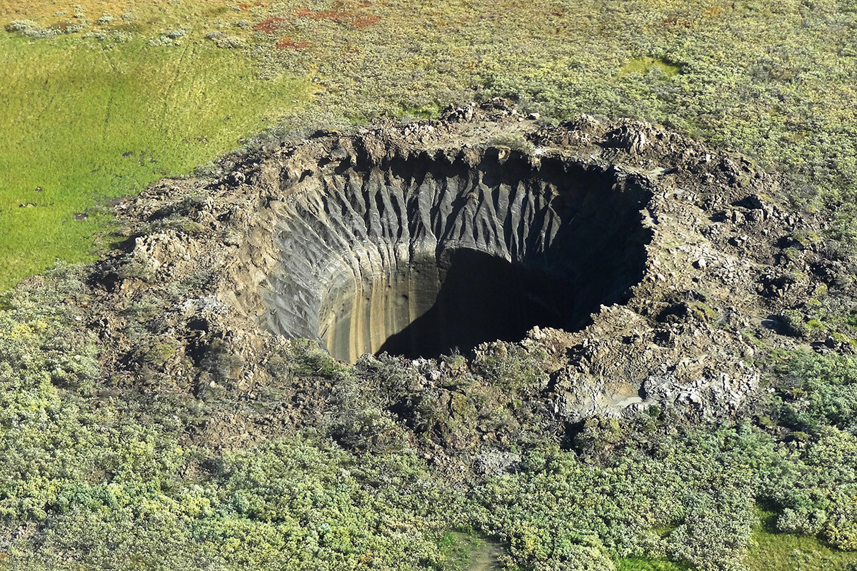 Hồ sơ - Bí ẩn những miệng hố khổng lồ liên tục xuất hiện ở Nga